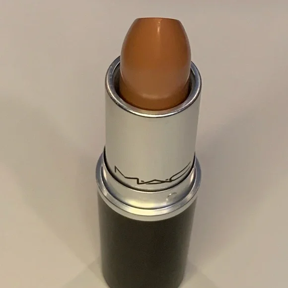 MAC Cosmetics lipstick - Picture 2 of 3